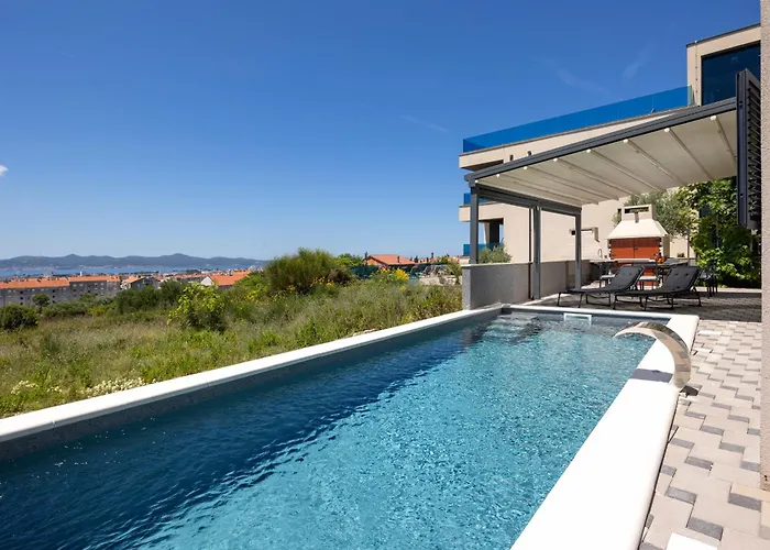 Beverly Hills, Heated Pool, Jacuzzi, 12 People דירה