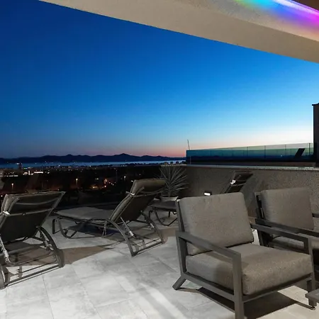 Beverly Hills, Heated Pool, Jacuzzi, 12 People Appartamento *
