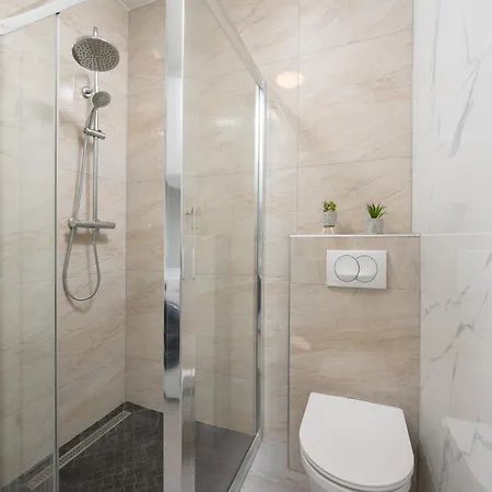 Beverly Hills, Heated Pool, Jacuzzi, 12 People Appartamento *