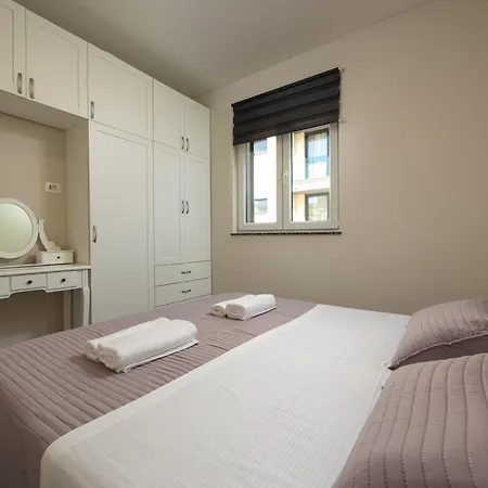 Beverly Hills, Heated Pool, Jacuzzi, 12 People Appartamento *