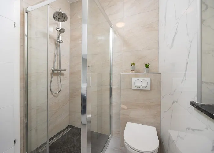 Beverly Hills, Heated Pool, Jacuzzi, 12 People Apartman *