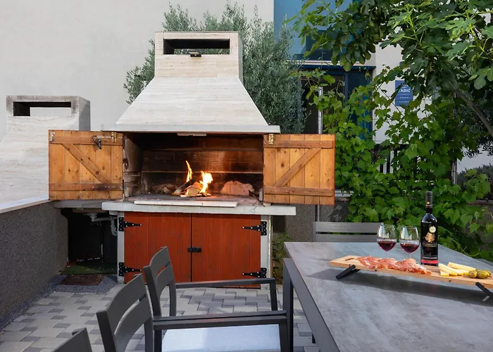 Apartman Beverly Hills, Heated Pool, Jacuzzi, 12 People *